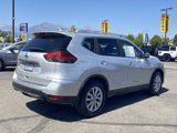 Used 2020 Nissan Rogue SV image 3