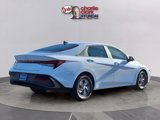 Certified 2025 Hyundai Elantra SE image 4