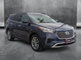 Used 2018 Hyundai Santa Fe SE image 3