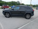 Used 2015 Jeep Cherokee Trailhawk w/ Comfort/Convenience Group image 2