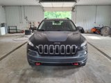 Used 2015 Jeep Cherokee Trailhawk image 2