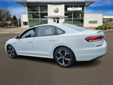 Used 2021 Volkswagen Passat 2.0T R-Line image 3