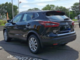 Certified 2022 Nissan Rogue Sport SV image 4