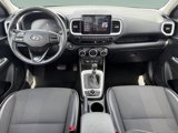 Used 2023 Hyundai Venue Limited image 2