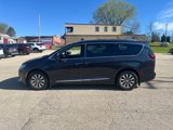 Used 2020 Chrysler Pacifica Touring-L Plus image 2