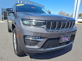 Used 2023 Jeep Grand Cherokee Limited w/ Luxury Tech Group II image 2