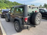Used 2016 Jeep Wrangler Rubicon w/ Power Convenience Group image 4