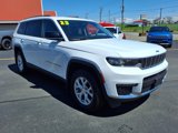 Used 2023 Jeep Grand Cherokee L Limited image 3