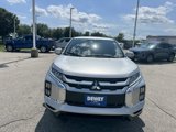 Used 2022 Mitsubishi Outlander Sport SE image 2