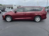 Used 2020 Chrysler Pacifica Touring w/ Cold Weather Group image 2