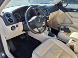 Used 2012 Volkswagen Tiguan SE image 6