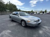 Used 2006 Lincoln Town Car Signature Limited image 2