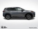 Used 2023 Nissan Rogue SV image 2