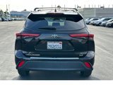 Used 2022 Toyota Highlander XLE image 4