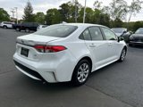 Used 2022 Toyota Corolla LE image 3
