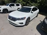 Used 2020 Volkswagen Passat 2.0T SEL image 2