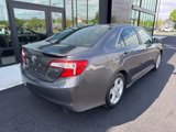 Used 2014 Toyota Camry SE image 3
