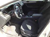 Used 2018 Hyundai Sonata SE w/ Winter Weather Package image 4