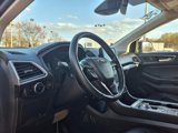 Used 2024 Ford Edge SEL image 6