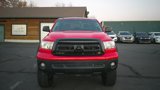 Used 2013 Toyota Tundra 4x4 CrewMax image 2