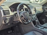 Used 2018 Volkswagen Atlas SE image 2