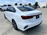 Certified 2022 Kia Forte LXS w/ LXS Technology Package image 2