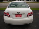 Used 2010 Toyota Camry LE image 4