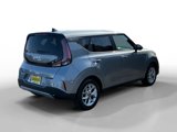 Used 2023 Kia Soul LX w/ LX Technology Package image 5
