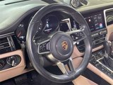 Certified 2021 Porsche Macan image 4