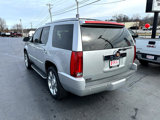 Used 2014 Cadillac Escalade Luxury image 2