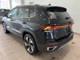 New 2025 Volkswagen Taos SE image 5
