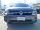 Used 2018 Volkswagen Tiguan S image 2