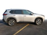 Used 2023 Nissan Rogue SV image 4