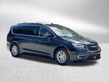 Certified 2022 Chrysler Pacifica Touring-L image 2