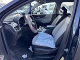 Used 2022 Chevrolet Equinox LT image 2