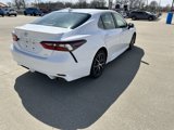 Used 2023 Toyota Camry SE image 5