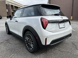 Used 2025 MINI Cooper 2-Door Hardtop image 3