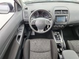 Used 2023 Mitsubishi Outlander Sport ES image 2