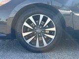Used 2017 Nissan Altima 2.5 SL w/ Moonroof Package image 2