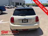 Used 2015 MINI Cooper 2-Door Hardtop image 4
