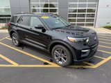 Certified 2022 Ford Explorer XLT w/ Equipment Group 202A image 2