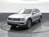 Used 2020 Volkswagen Tiguan SE image 3
