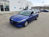 Certified 2023 Hyundai Elantra SE image 3