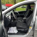 Used 2018 Toyota RAV4 XLE image 4