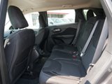 Used 2015 Jeep Cherokee Latitude w/ Comfort/Convenience Group image 5