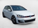 Used 2017 Volkswagen GTI SE image 3