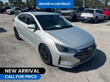 Used 2020 Hyundai Elantra SE image 2
