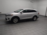 Used 2019 Kia Sorento L image 2