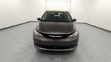 Used 2023 Chrysler Voyager LX image 3
