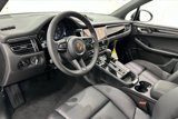 Used 2025 Porsche Macan image 4